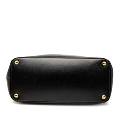 プラダ サフィアーノ 三角ロゴプレート ハンドバッグ ブラック ナイロン レザー レディース PRADA 【中古】