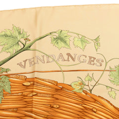 エルメス カレ90 VENDANGES ぶどうの収穫 スカーフ ベージュ マルチカラー シルク レディース HERMES 中古