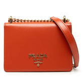 プラダ サフィアーノ チェーン ショルダーバッグ 斜め掛け オレンジ レザー レディース PRADA 中古