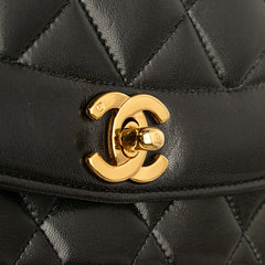 シャネル マトラッセ ダイアナ25 ココマーク 斜め掛け チェーン ショルダーバッグ ブラック ラムスキン レディース CHANEL 【中古】