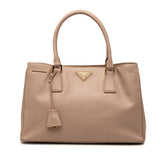 プラダ 三角ロゴプレート ガレリア トートバッグ ハンドバッグ 1BA874 ベージュ サフィアーノレザー レディース PRADA 【中古】