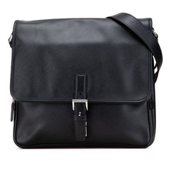 プラダ 三角ロゴプレート 斜め掛け ショルダーバッグ ブラック サフィアーノ レザー レディース PRADA 【中古】