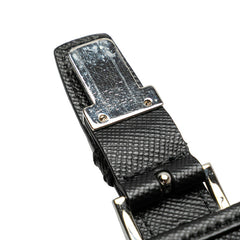 プラダ 三角ロゴプレート 斜め掛け ショルダーバッグ ブラック サフィアーノ レザー レディース PRADA 【中古】