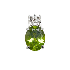 K18WG ホワイトゴールド ペリドット2.27ct ダイヤ0.05ct ペンダントトップ レディース 【中古】