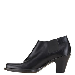 プラダ ショートブーツ サイズ:34 1/2 ブラック レザー レディース PRADA 【中古】