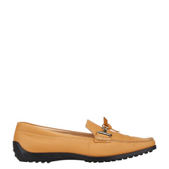 トッズ ローファー ドライビングシューズ サイズ:38 ベージュ レザー レディース TOD’S 【中古】