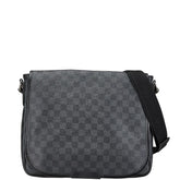 ルイ ヴィトン ダミエグラフィット ダニエルMM 斜め掛け ショルダーバッグ N58029 ブラック PVC レザー レディース LOUIS VUITTON 【中古】