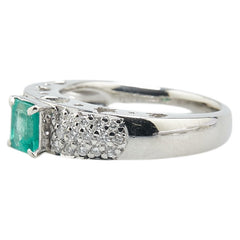 ノーブランド Pt900 プラチナ エメラルド0.71ct ダイヤ0.44ct リング 指輪 レディース no brand 15.5号 【中古】