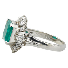Pt900 プラチナ エメラルド2.54ct ダイヤ0.86ct リング 指輪 レディース 10号 【中古】