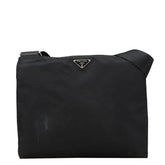 プラダ 三角ロゴプレート 斜め掛け ショルダーバッグ ブラック ナイロン レディース PRADA 【中古】