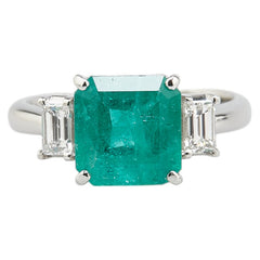 Pt900 プラチナ エメラルド3.17ct ダイヤ0.51ct リング 指輪 レディース 13号 【中古】