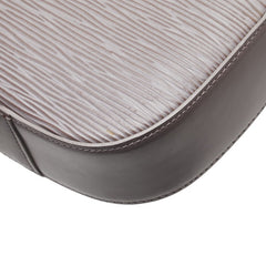 ルイ ヴィトン エピ レヴリ ショルダーバッグ M5216B ライラック パープル レザー レディース LOUIS VUITTON 【中古】