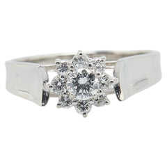 Pt900 プラチナ ダイヤ0.38ct 星の砂 フラワー 花 モチーフ リング 指輪 レディース 12号 【中古】
