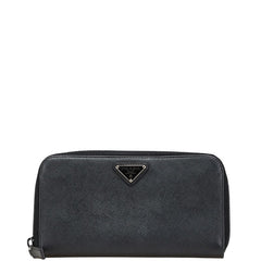 プラダ 三角ロゴプレート サフィアーノ ラウンドファスナー 長財布 ブラック レザー レディース PRADA 【中古】