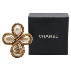 シャネル ココマーク フェイクパール クロス ブローチ ゴールド メッキ レディース CHANEL 【中古】