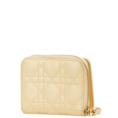 クリスチャンディオール カナージュ ラウンドファスナー 二つ折り財布 ベージュ レザー レディース Christian Dior 【中古】