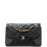 シャネル マトラッセ ダブルフラップ ココマーク ショルダーバッグ ブラック ラムスキン レディース CHANEL 【中古】