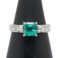Pt900 プラチナ エメラルド1.048ct ダイヤ0.35ct リング 指輪 レディース 13号 【中古】