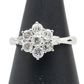 Pt900 プラチナ ダイヤ1.00ct 花 フラワー モチーフ リング 指輪 レディース 10.5号 【中古】