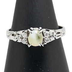 Pt900 プラチナ キャッツアイ0.56 ダイヤ0.12ct リング 指輪 レディース 11.5号 【中古】