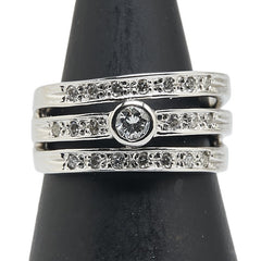 Pt900 プラチナ ダイヤ0.15ct ダイヤ0.081ct 3連 ピンキーリング レディース 3.5号 【中古】