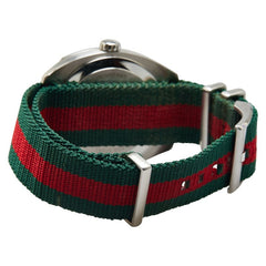 グッチ GG2570 腕時計 142.3 クオーツ ブラック文字盤 ステンレススチール レディース GUCCI 【中古】