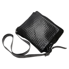 ボッテガヴェネタ イントレチャート 斜め掛け ショルダーバッグ ブラック レザー レディース BOTTEGAVENETA 【中古】