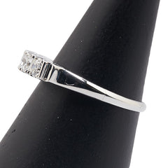 Pt900 プラチナ ダイヤ0.62ct 一文字 リング 指輪 レディース 13号 【中古】
