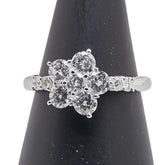 Pt900 プラチナ ダイヤ1.00ct フラワー 花 モチーフ リング 指輪 レディース 10.5号 【中古】