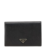 プラダ 三角ロゴプレート 二つ折り財布 ブラック レザー メンズ PRADA 【中古】