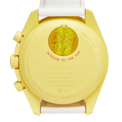 オメガ ×スウォッチ ムーンスウォッチ MISSION TO THE SUN 腕時計 SO33J100 クオーツ イエロー文字盤 セラミック ナイロン メンズ OMEGA 【中古】