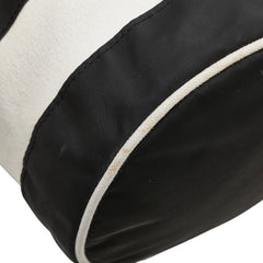 シャネル ノベルティ ロゴ ショルダーバッグ 巾着バッグ ホワイト ブラック キャンバス ナイロン レディース CHANEL 【中古】