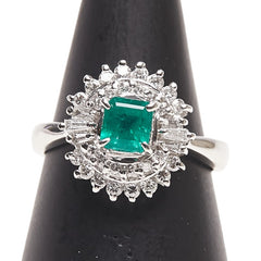 Pt900 プラチナ エメラルド0.54ct ダイヤ0.51 リング 指輪 レディース 11.5号 【中古】