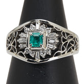 Pt900 プラチナ エメラルド0.33ct ダイヤ0.22ct リング 指輪 レディース 16.5号 【中古】