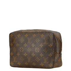 ルイ ヴィトン モノグラム トゥルース トワレット23 セカンドバッグ クラッチバッグ M47524 ブラウン PVC レザー レディース LOUIS VUITTON 【中古】