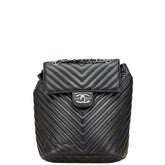 シャネル ココマーク シェブロン Vステッチ リュック バックパック ブラック レザー レディース CHANEL 【中古】