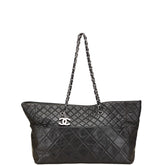シャネル ココマーク マトラッセ ラージ チェーン トートバッグ ブラック ラムスキン レディース CHANEL 【中古】
