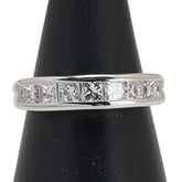 Pt900 プラチナ ダイヤ1.00ct 一文字 リング 指輪 レディース 11号 【中古】