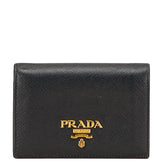プラダ 二つ折り財布 ブラック サフィアーノレザー レディース PRADA 【中古】