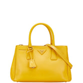 プラダ ガレリア 三角ロゴプレート ハンドバッグ ショルダーバッグ 2WAY イエロー レザー レディース PRADA 【中古】