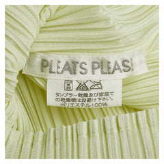 イッセイミヤケ プリーツ タンクトップ ライトグリーン ポリエステル レディース ISSEY MIYAKE 【中古】