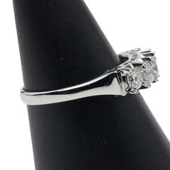 Pt900 プラチナ ダイヤ1.006ct 一文字 リング 指輪 レディース 15.5号 【中古】