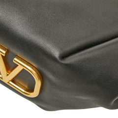 ヴァレンティノ スタッズ 斜め掛け ショルダーバッグ ブラック ピンク レザー レディース VALENTINO 【中古】