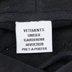 ヴェトモン VETEMENTS LOGO HOODIE プルオーバーパーカー サイズXL ブラック コットン メンズ 【中古】