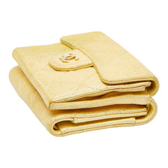 シャネル ココマーク マトラッセ 三つ折り財布 コンパクトウォレット イエロー キャビアスキン レディース CHANEL 【中古】