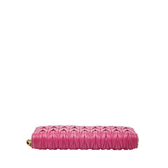 ミュウミュウ マテラッセ 長財布 5ML506 ピンク レザー レディース MIUMIU 【中古】