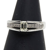 Pt900 プラチナ ダイヤ0.328ct ダイヤ0.10ct リング 指輪 レディース 9.5号 【中古】