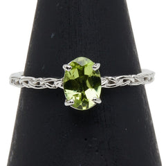 Pt900 プラチナ ペリドット0.70ct リング 指輪 レディース 12号 【中古】