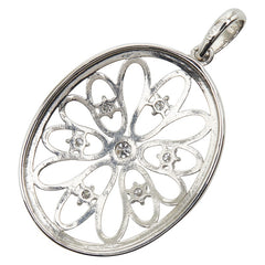 Pt900 プラチナ ダイヤ0.10ct フラワー 花 モチーフ ペンダントトップ レディース 【中古】