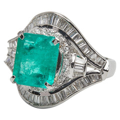 Pt900 プラチナ エメラルド4.23ct ダイヤ1.923ct リング 指輪 レディース 13.5号 【中古】